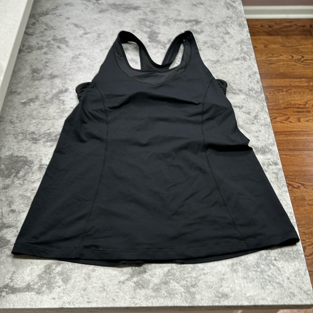 Black Lululemon tank with built in bra.